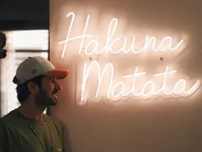 Customise-Neon
